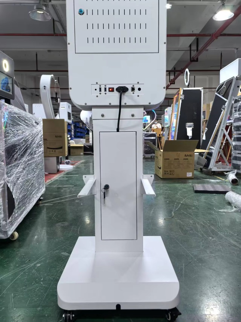 自動写真撮影機 スマートフォトキオスク AIセルフィーブース - Photo Booth Machine のレビューと価格